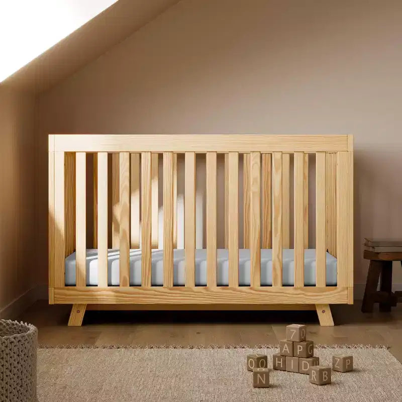 Storkcraft Beckett 3-in-1 Convertible Crib -