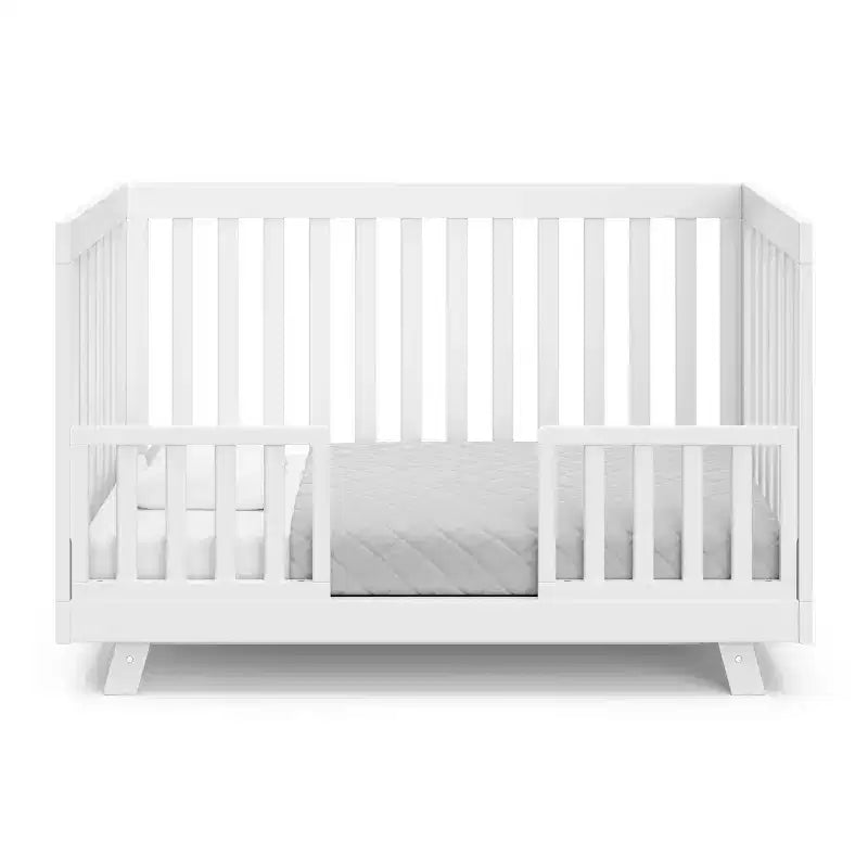 Storkcraft Beckett 3-in-1 Convertible Crib -